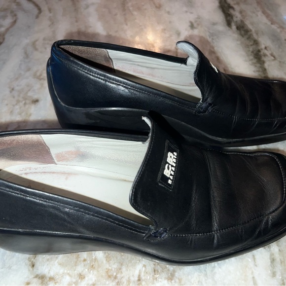 BCBG by Max Azria Black Leather Loafers - Picture 5 of 10